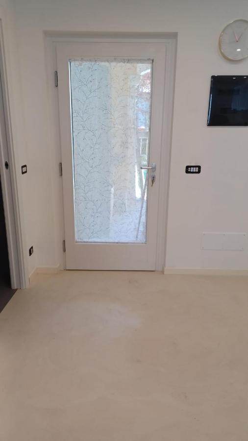 Residenza Il Gelsomino Apartamento Cantello Exterior foto